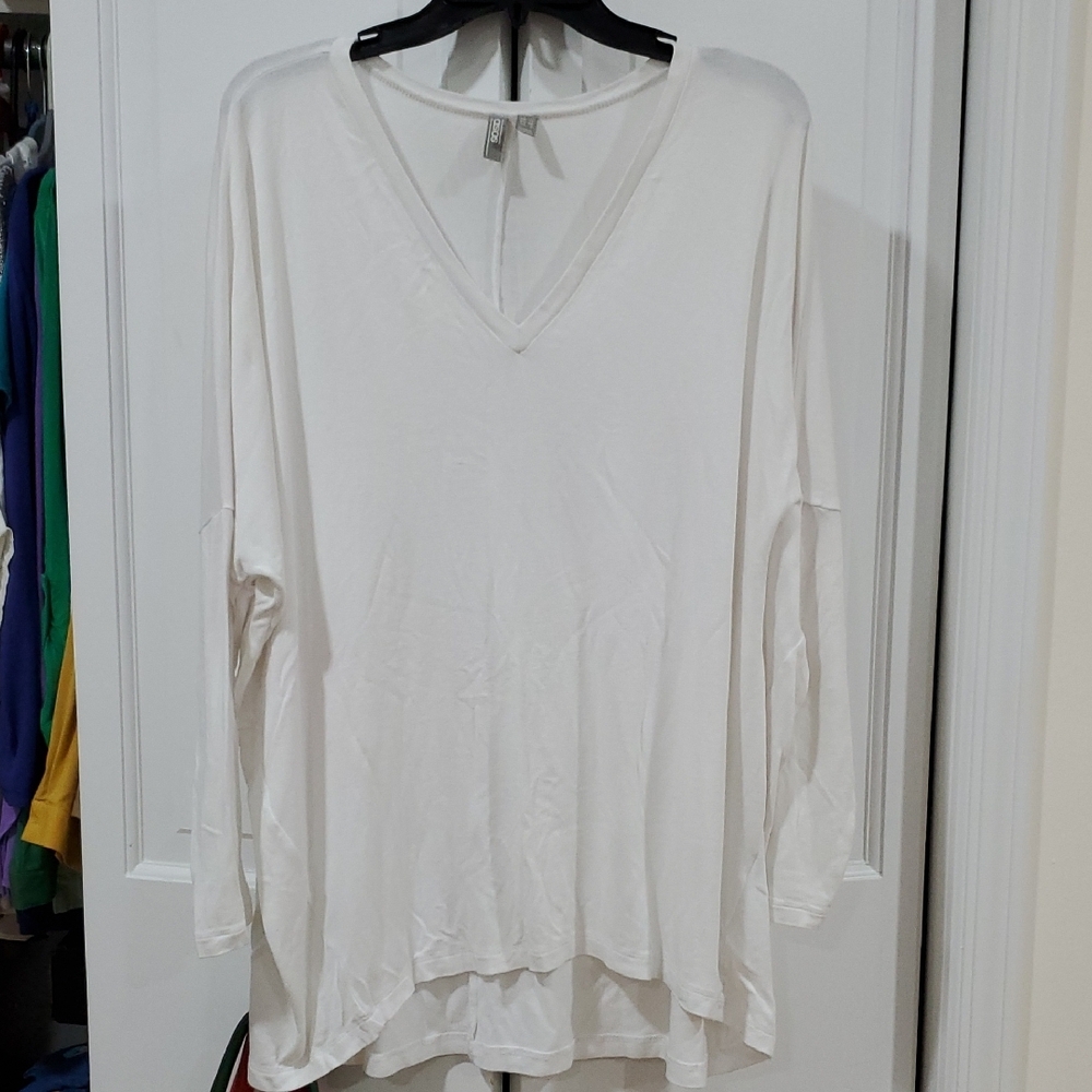 Women's White V-Neck Top